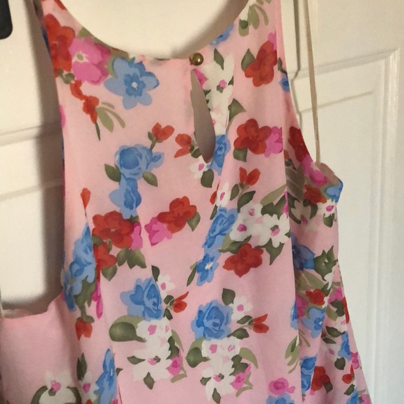 Floral top - Picture 3 of 4